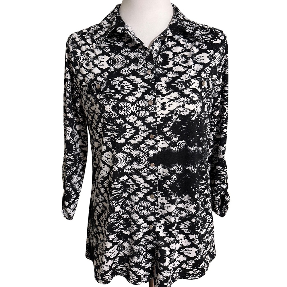 Urban Collection Elegant Black and White Blouse Women's